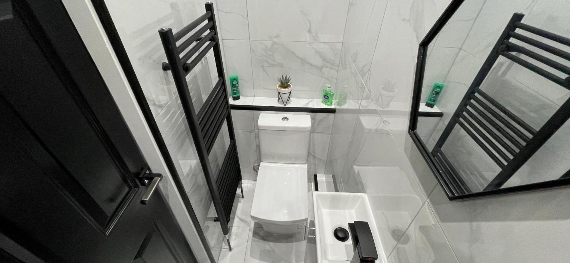 ליברפול 4 Bed 4 Bath House With Free Parking, 5 Mins To Lfc And 15 Mins To City Centre מראה חיצוני תמונה